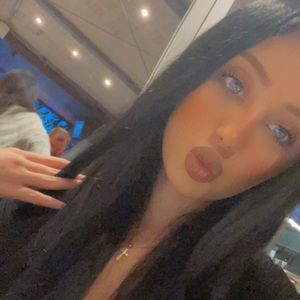 Meet your Posher, Fiona